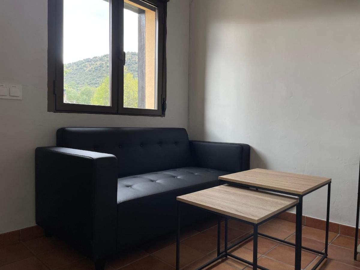 Apartamentos Los Pocillos Gargantilla del Lozoya Dış mekan fotoğraf
