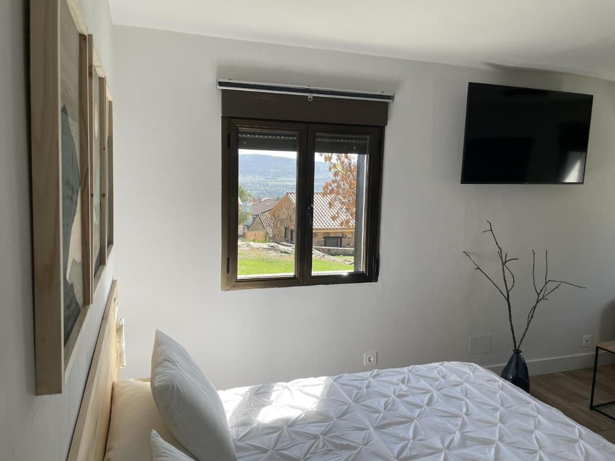 Apartamentos Los Pocillos Gargantilla del Lozoya Dış mekan fotoğraf