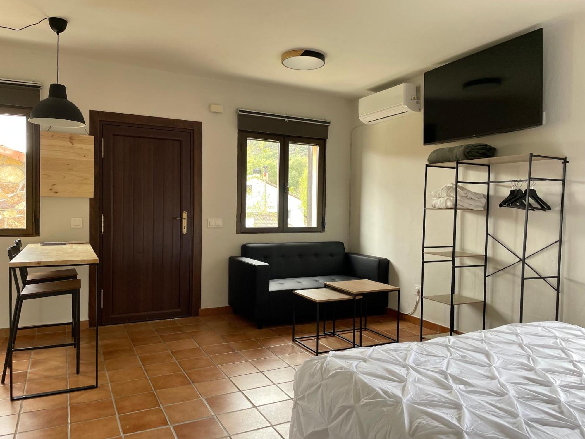 Apartamentos Los Pocillos Gargantilla del Lozoya Dış mekan fotoğraf